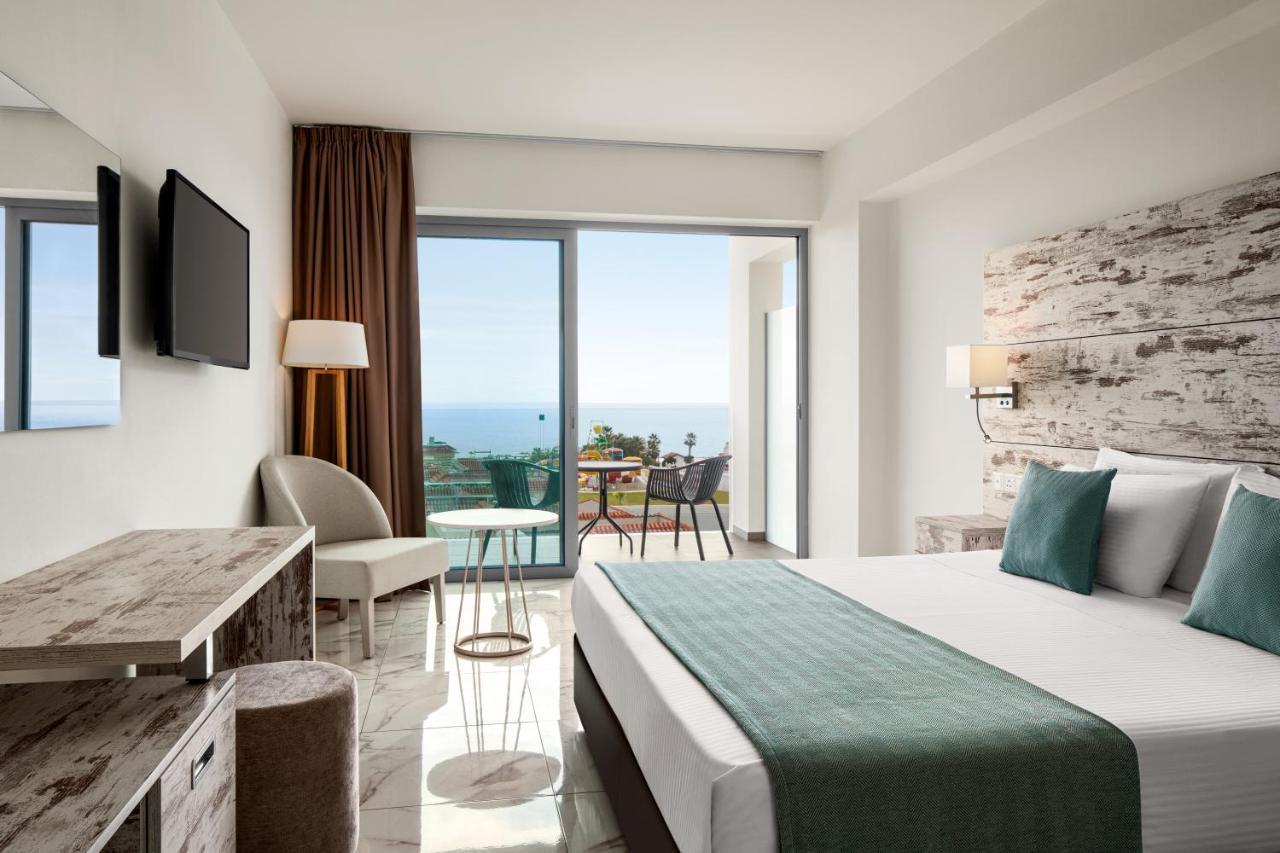 Ramada Hotel & Suites By Wyndham Ajia Napa Zewnętrze zdjęcie