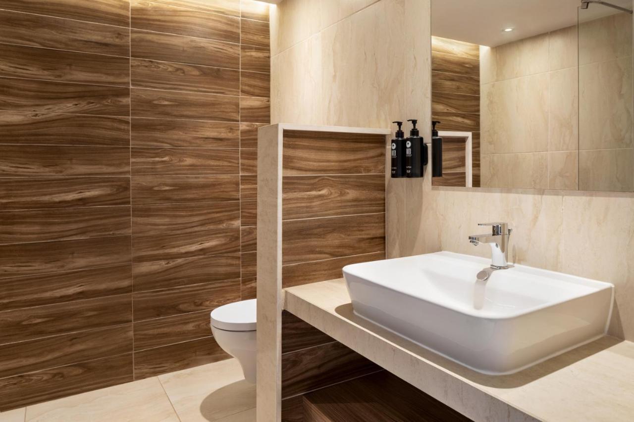 Ramada Hotel & Suites By Wyndham Ajia Napa Zewnętrze zdjęcie