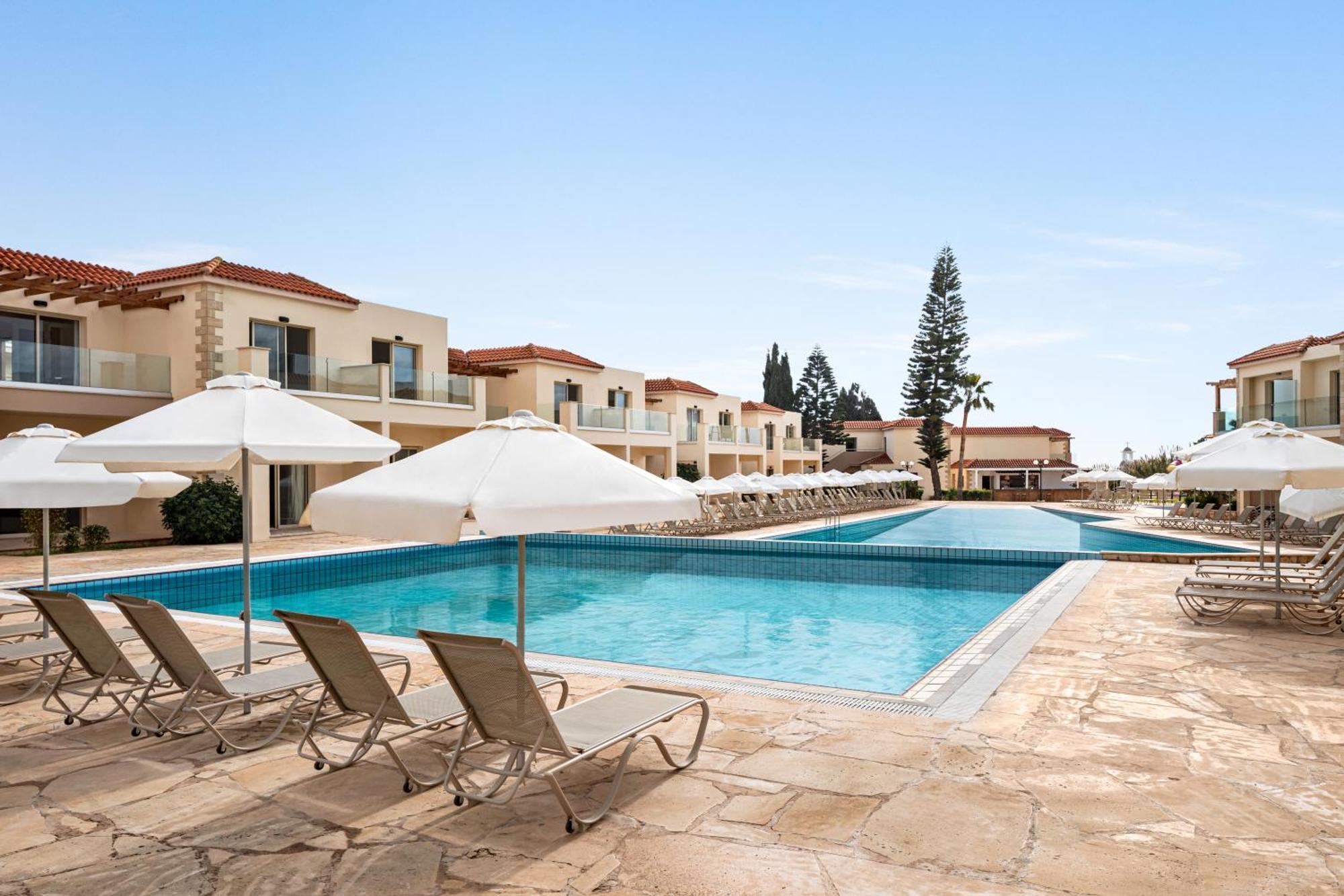 Ramada Hotel & Suites By Wyndham Ajia Napa Zewnętrze zdjęcie